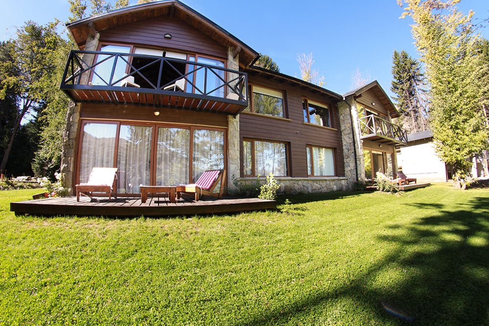 Orillas del Gutiérrez, Cabañas en Bariloche