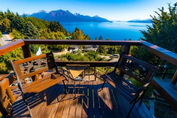 cabañas en bariloche con vista al lago Nahuel Huapi